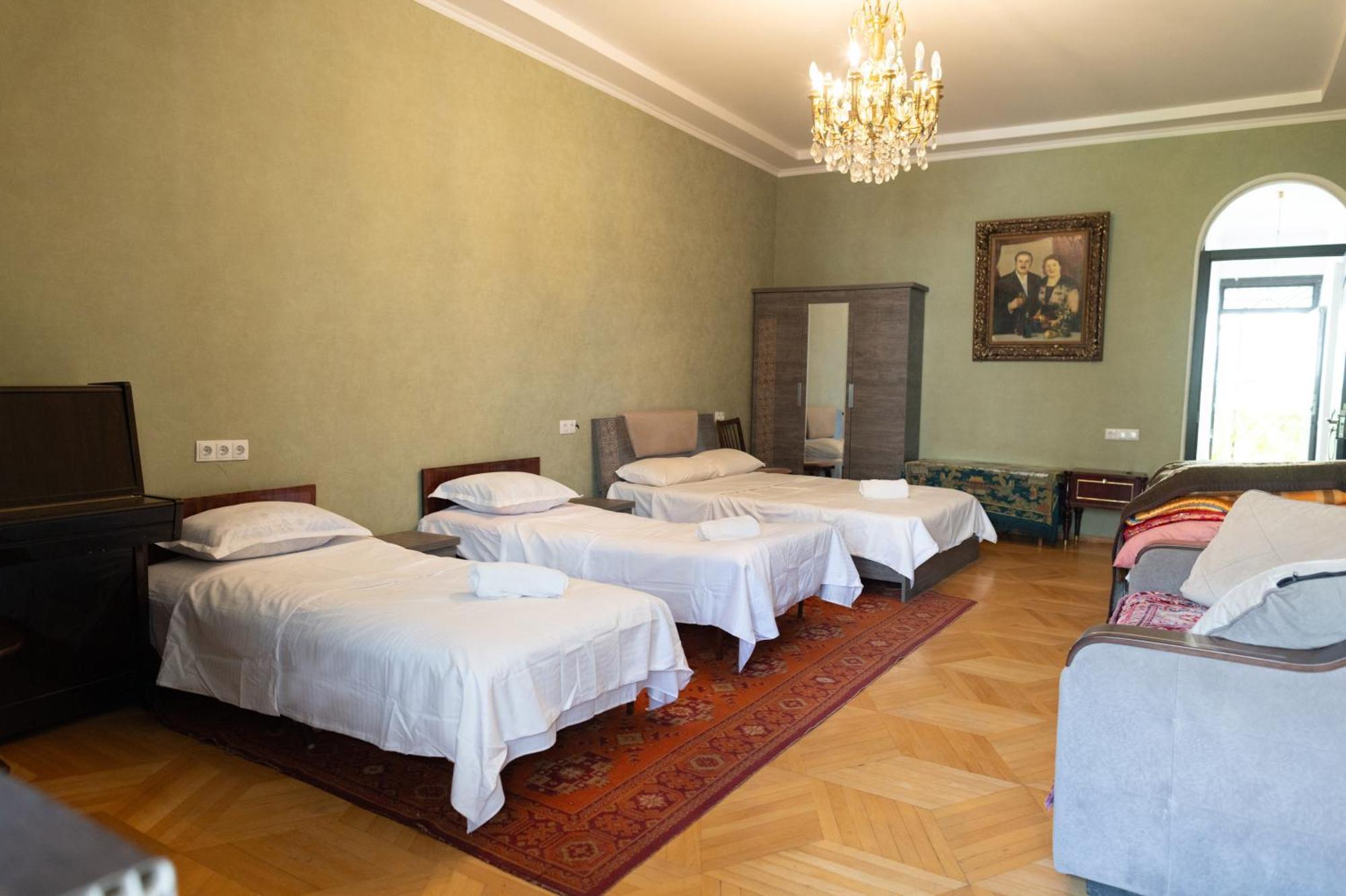 Wine House Hotel Tbilisi Cameră foto